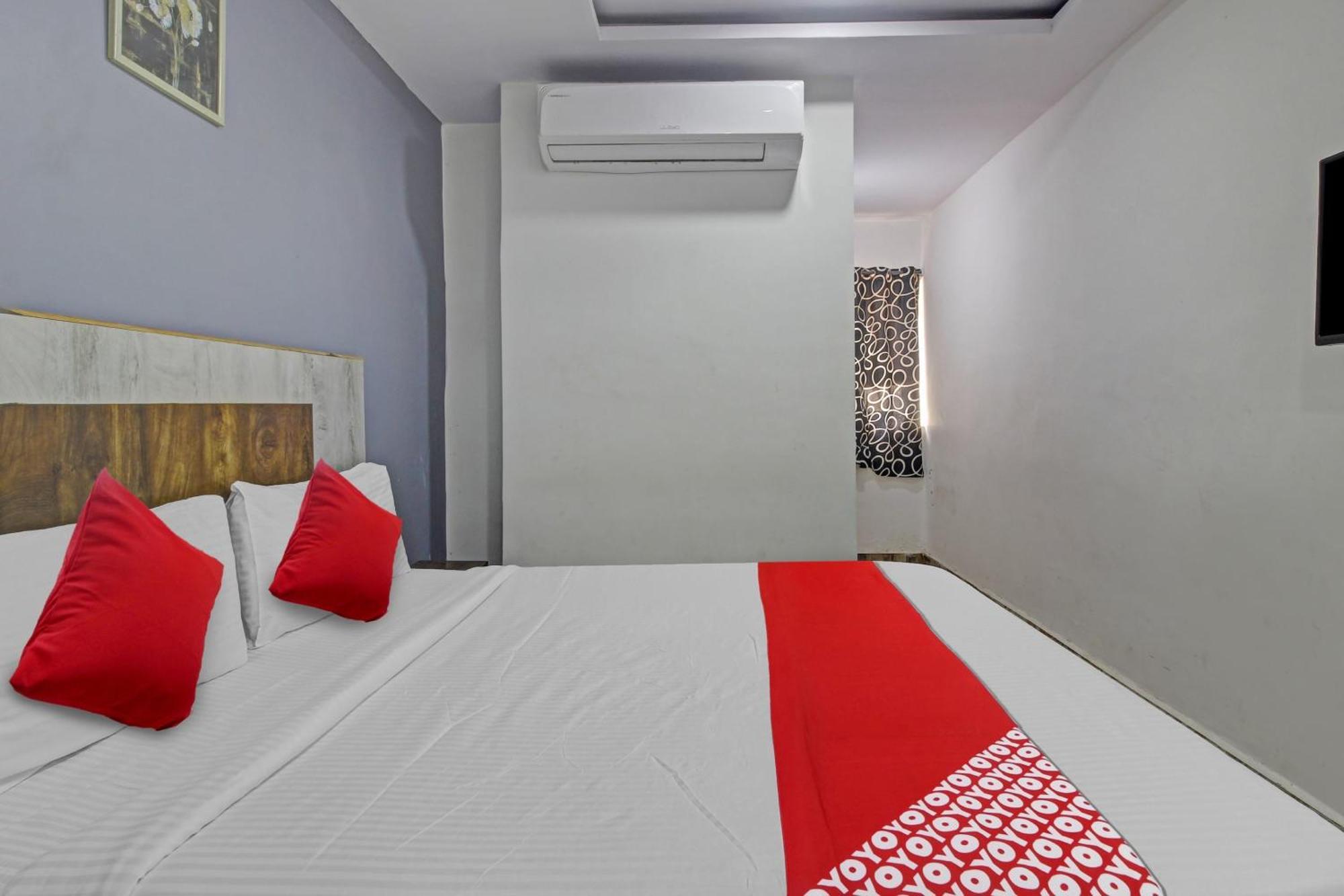 Super Hotel O Sri Sai Regency Hajdarabad Zewnętrze zdjęcie